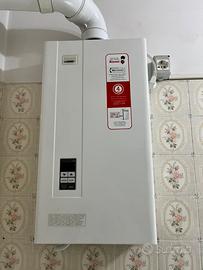 Scaldabagno RINNAI REU17