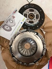 Frizione-pompa frizione-cuscinetto Alfa Romeo 147