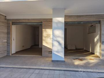 NEGOZIO A ROMA