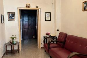Casa indipendente e garage