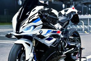 BMW s1000 rr 2023 pacchetto M SPORT