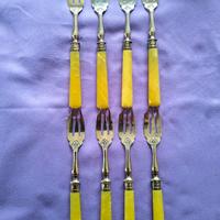 Antiche forchette da dessert