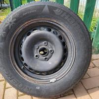 2 gomme e cerchi 205/65 R15