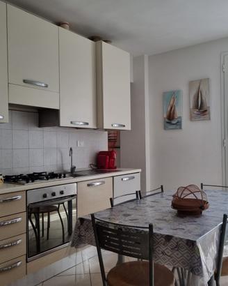 Appartamento - 7 posti letto a metri 150 dal mare