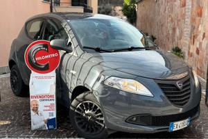 Lancia Ypsilon 0.9 TwinAir 85 CV 5 porte Metano Ec