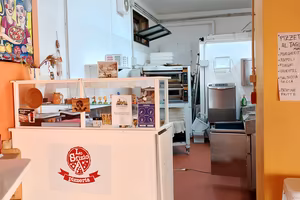  Locale per Pizzeria