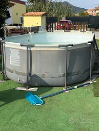 Piscina fuori terra 530cm 330cm 110cm