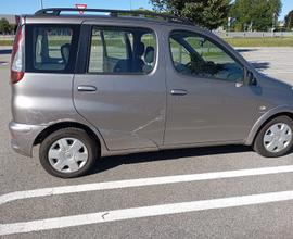 TOYOTA Yaris 2ª serie - 2005
