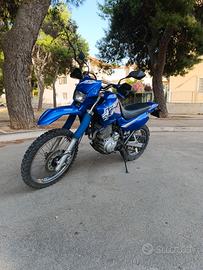 Yamaha XT 600 E permuto 