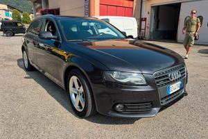 Audi A4 2.0 avant 4 X