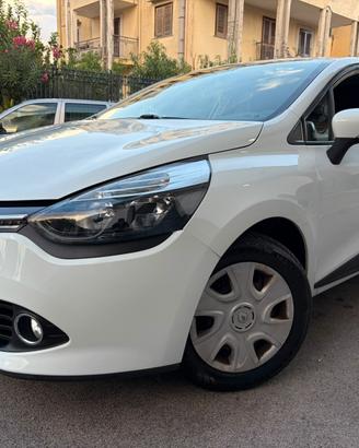 Renault Clio 1.2 75CV GPL 5P COSTUME NATIONAL