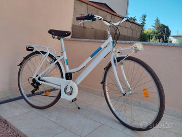 Bicicletta. Bici donna City bike Atala Toscan 28".