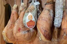 Boutique salumeria prosciutteria formaggeria
