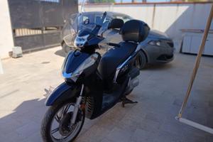 Scooter SH 300 HONDA