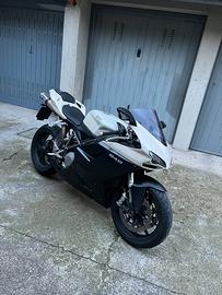 Ducati 848