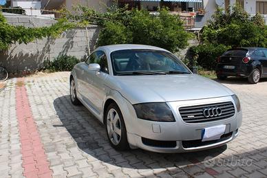 AUDI TT 4 RUOTE MOTRICI