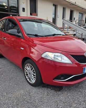 Lancia Ypsilon 1.2 69 CV 5 porte GPL Ecochic Silve