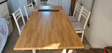Tavolo e 4 sedie + Letto Matrimoniale doghe legno