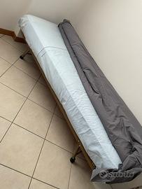 Letto ad una piazza con rete e materasso