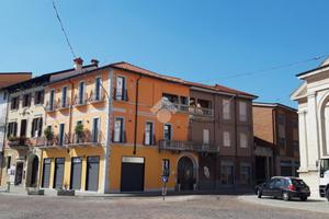 CASA SEMINDIPENDENTE A INVERUNO