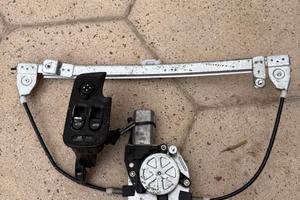 pulsantiera alfa 147 ant. sx ,più alzacristalli .