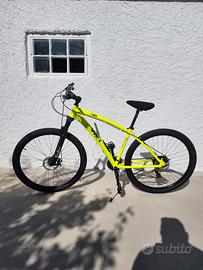 MTB POWER 29” Shimano – freni a disco 