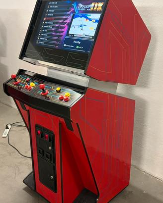 Videogioco cabinato anni ‘80 vintagr