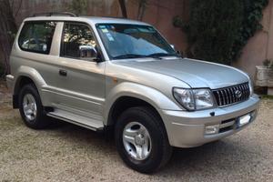 Toyota Land Cruiser KDJ90 GX