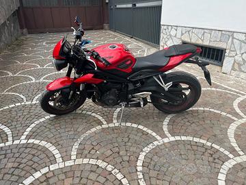 Triumph Street Triple - 2018