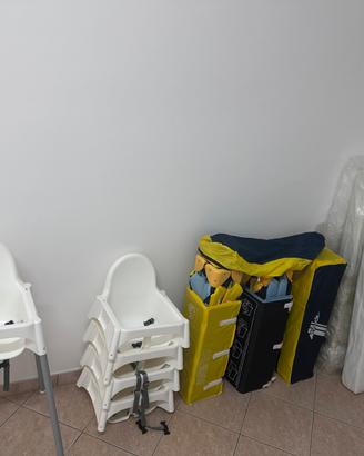 Seggioloni Ikea + culle da campeggio + materassini
