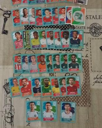 45 figurine diverse Mondiali 2026