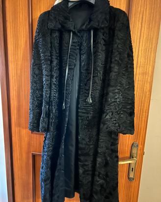 Pelliccia astrakan