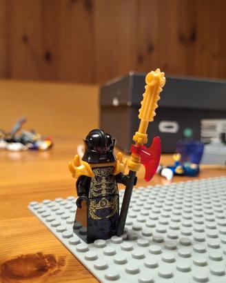 Minifigure Lego Maestro d Oro Golden Master