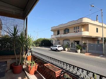 CASA SEMINDIPENDENTE A BOTRICELLO