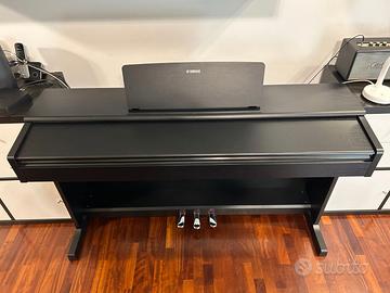 Pianoforte digitale Yamaha ARIUS YDP-145