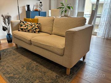 Divano 2 posti IKEA PARUP