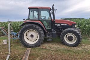 Trattore New Holland M135