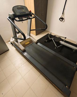 AFFARETapis roulant techno gym run XT 600 pro