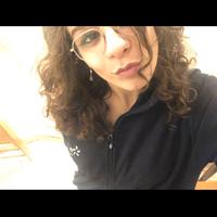 Cameriera, banconista, ripetizioni