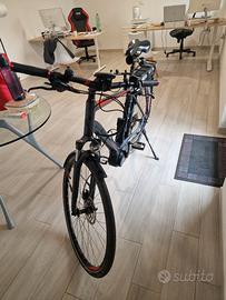 Cube Touring Hybrid – Bosch – 400Wh – 1800 km – Pe