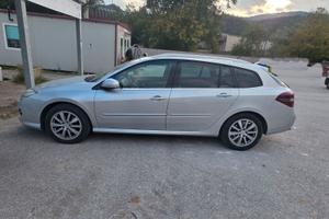 Renaul laguna 2.0 Tdi anno 2013  150CV