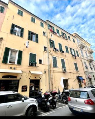 Monolocale in Liguria Imperia 50 mt dal mare