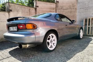 Toyota celia Turbo 4WD st 185