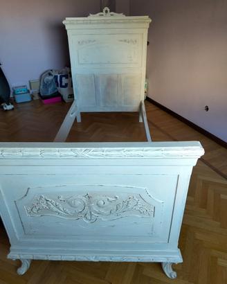 Struttura del letto in legno (testata e pediera)