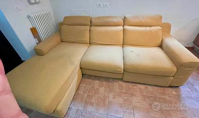 DIVANO 3 posti con chaize longue