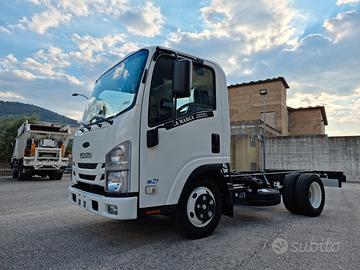 Isuzu M 21