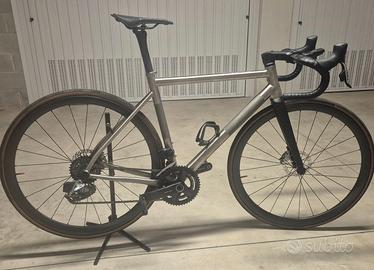 TITANIUM ROAD REWEL