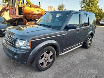 Land Rover Discovery 3 2.7 TDV6 HSE