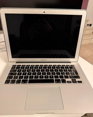 MacBook Air 13” 2015 i5 8GB Monterey Perfetto