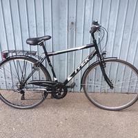 bicicletta city bike uomo raggio 28 come nuova 